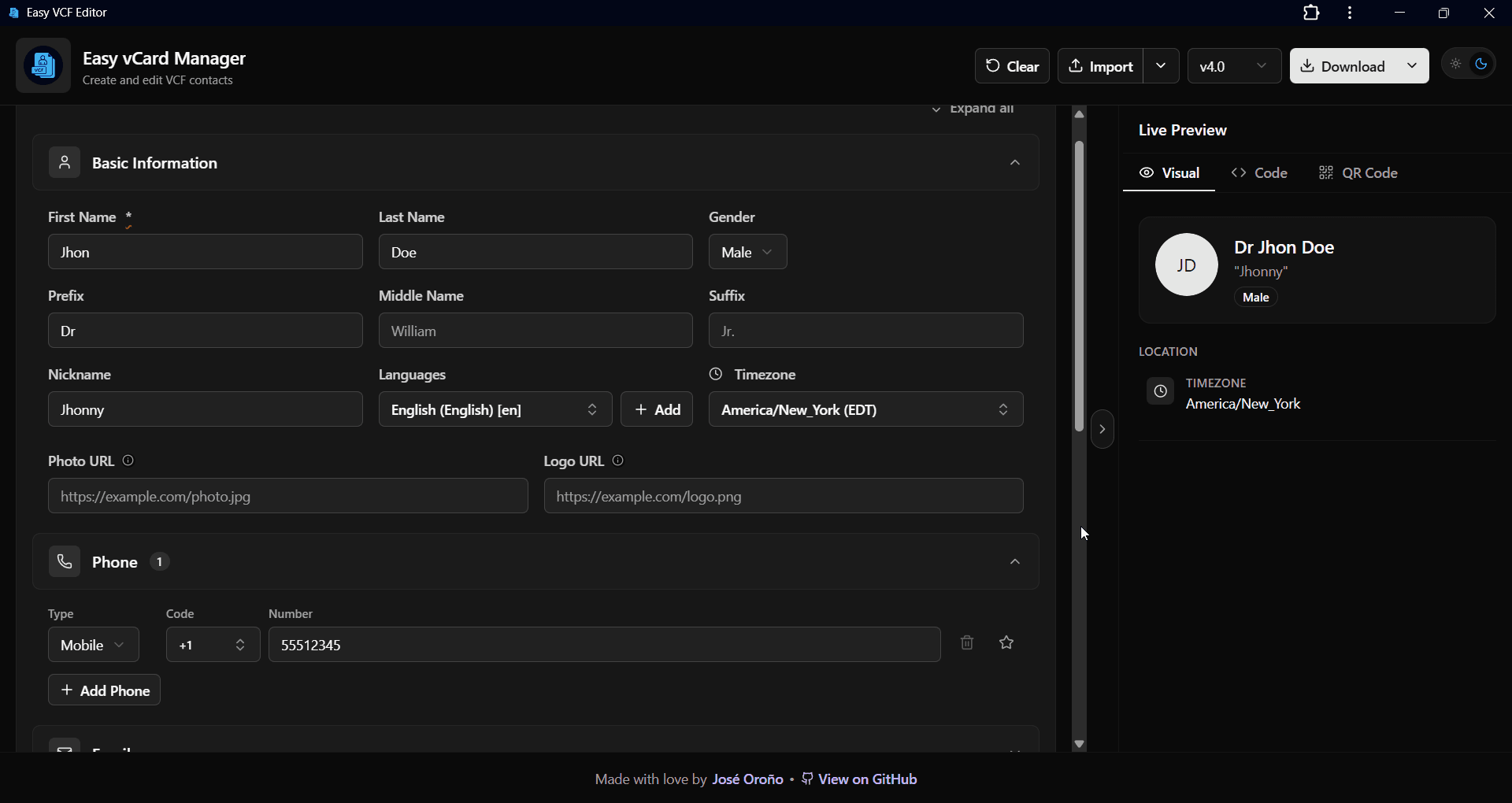 The Easy vCard Manager editor: a structured contact form beside a live business-card preview